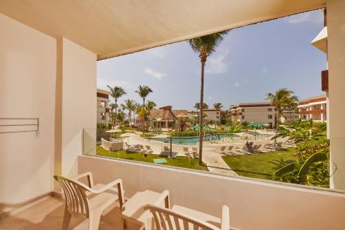 Suite de 2 dormitorios del hotel Bahia Principe Grand Tulum - All Inclusive. Foto 6