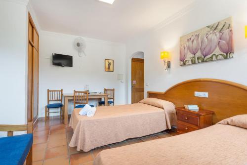Estudio con Sofa Cama del hotel Hospedería Santuari de Lluc