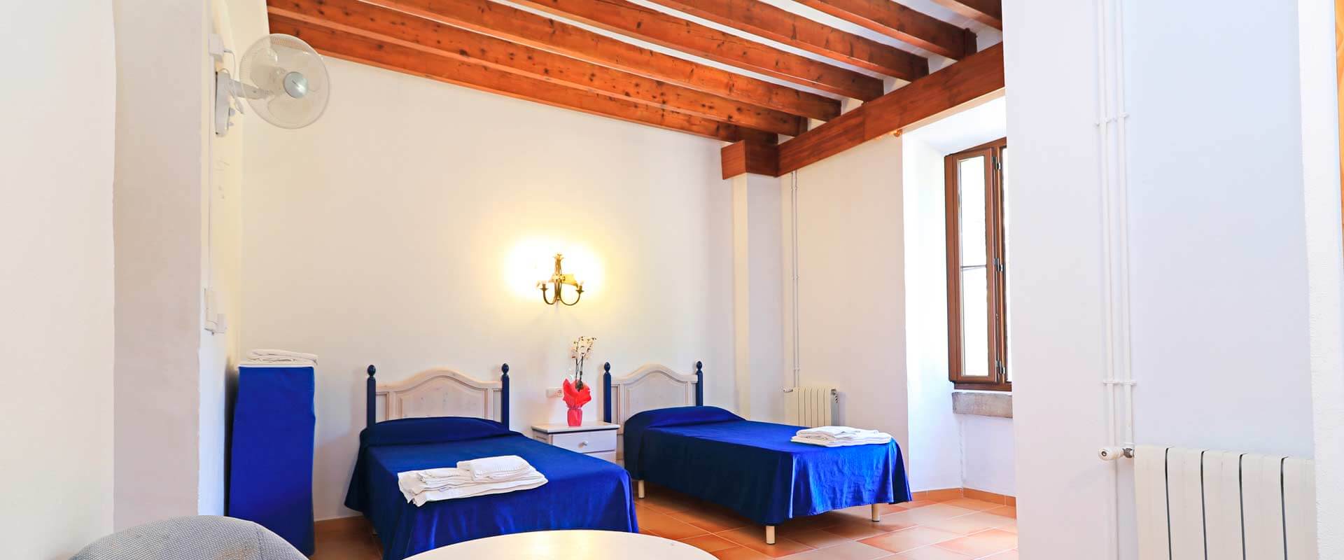 Habitación familiar Superior del hotel Hospedería Santuari de Lluc
