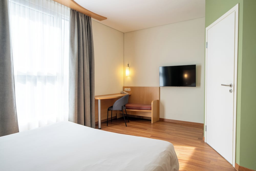 Habitación doble para 1 o 2 personas del hotel Ibis Kaunas Centre. Foto 4
