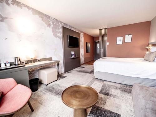 Habitación Doble Privilege con vistas al jardín del hotel Mercure Bordeaux Lac