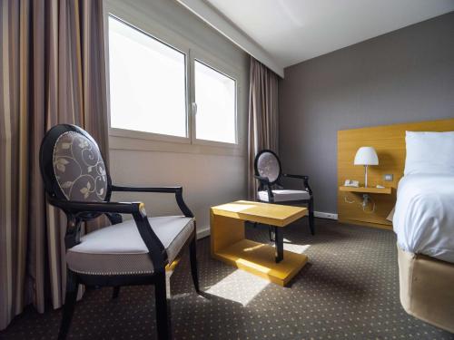 Habitación Doble Estándar del hotel Mercure Bordeaux Lac. Foto 5