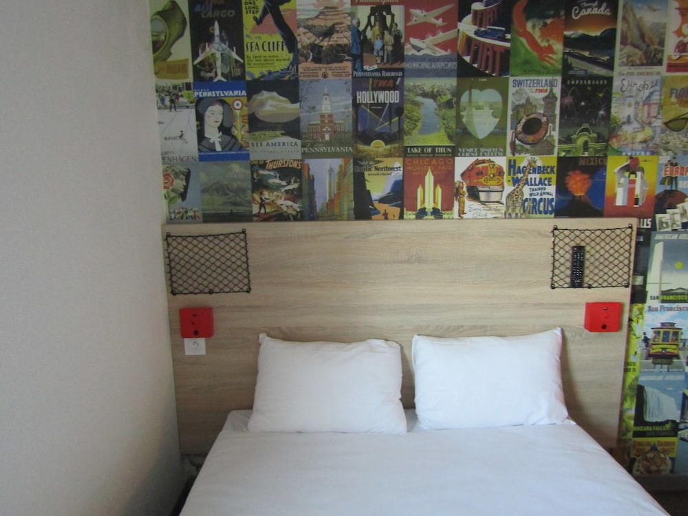 Habitación Cabrio: 1 cama doble con baño - Novedad #ontheroad del hotel hotelF1 Igny Massy TGV. Foto 5