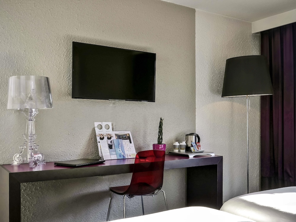 Habitación Classic con dos camas individuales del hotel Mercure Annemasse Porte De Genève. Foto 3