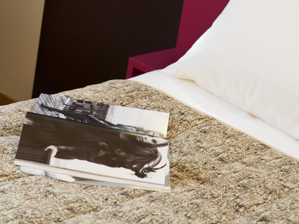 Habitación Classic con dos camas individuales del hotel Mercure Annemasse Porte De Genève. Foto 4