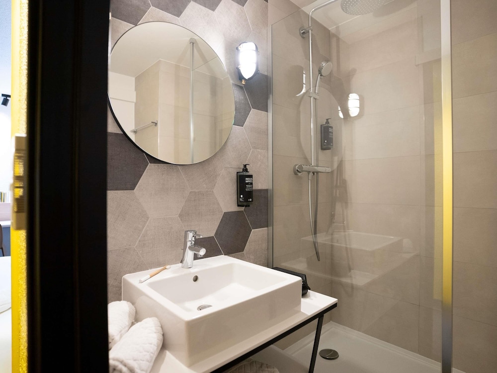Habitación estándar con 2 camas individuales del hotel Ibis Styles Strasbourg Nord Palais des Congrès. Foto 8