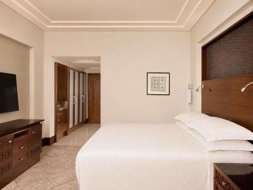 Deluxe King Room Haram del hotel Fairmont Makkah Clock Royal Tower. Foto 1