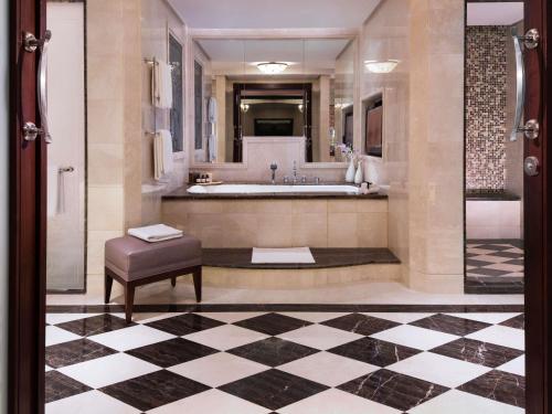 Suite Real del hotel Fairmont Makkah Clock Royal Tower. Foto 6