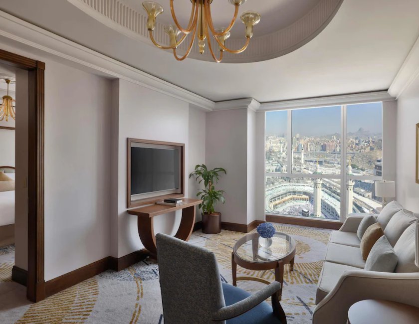 Suite Lujo 1 habitación Vista Panorámica Con Vistas 1 Cama doble del hotel Raffles Makkah Palace. Foto 6
