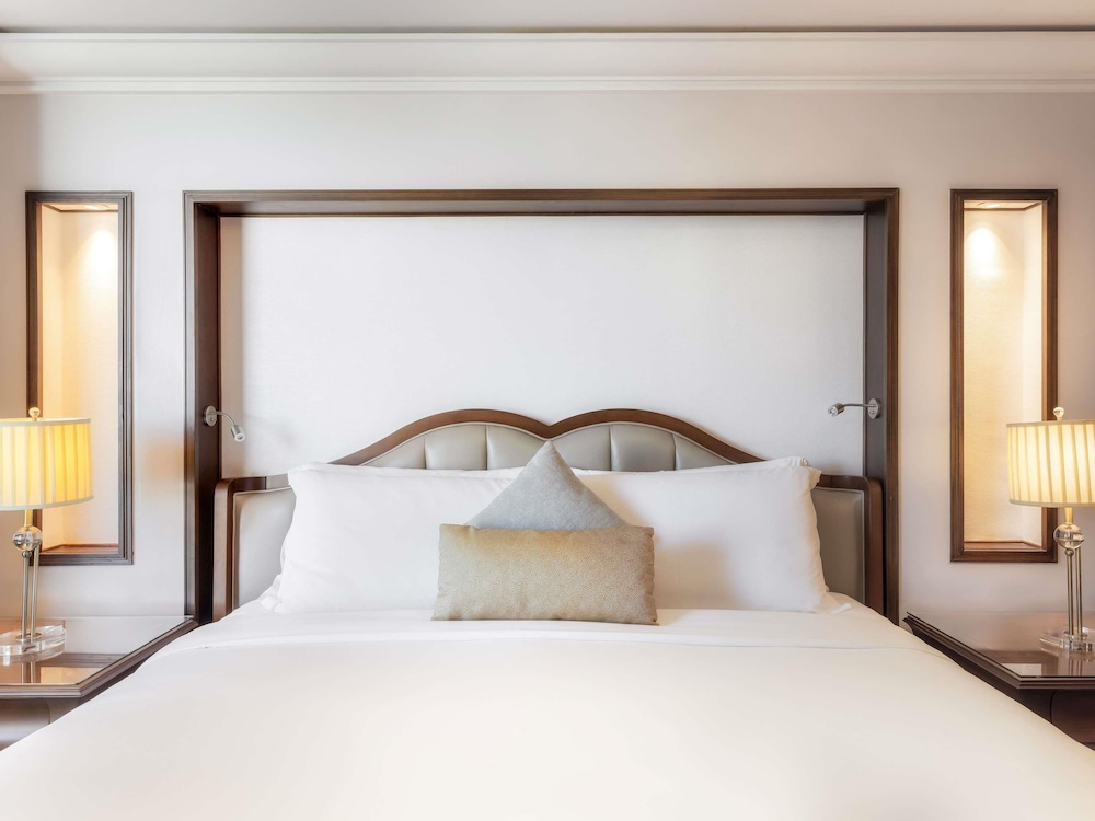 Suite Presidencial con dos dormitorios y vistas a la ciudad del hotel Raffles Makkah Palace. Foto 4