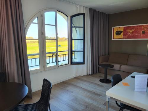 Apartamento con balcón del hotel Adagio Serris - Val d'Europe. Foto 15