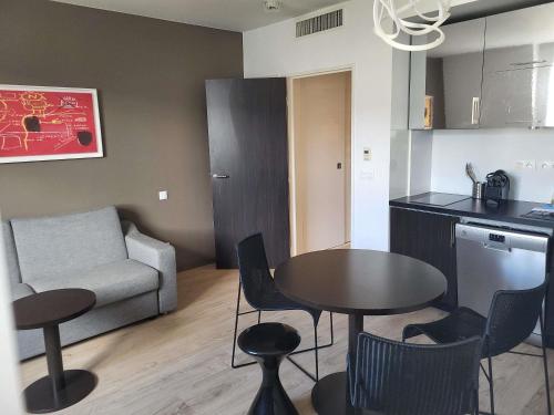 Apartamento de 1 dormitorio del hotel Adagio Serris - Val d'Europe. Foto 6