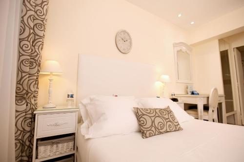 Habitación Doble Confort del hotel Arcadie Montparnasse. Foto 5