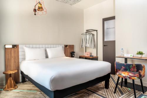Habitación Doble Estándar del hotel Ibis Styles Paris Gare de Lyon Bastille. Foto 9