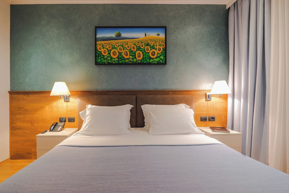 Habitación Estandar del hotel Saranda Butrinti, Affiliated by Melia