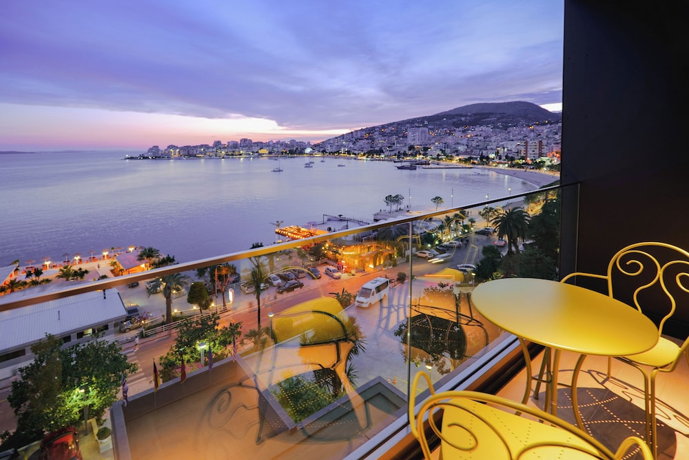 Habitación Estándar con vistas al mar del hotel Saranda Butrinti, Affiliated by Melia. Foto 1