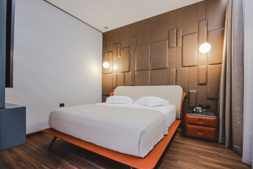 Suite con Balcón del hotel Saranda Butrinti, Affiliated by Melia. Foto 1