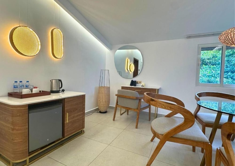 Habitación Signature, cocina básica (Superior Ocean) del hotel Coral Strand Smart Choice. Foto 3