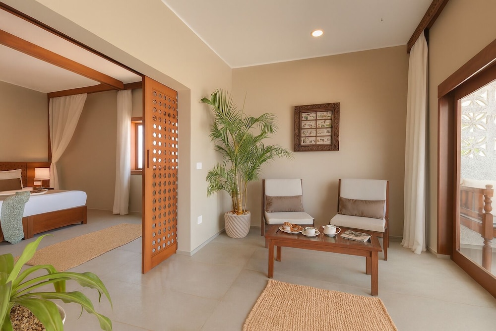 Suite frente a la playa con piscina del hotel Diamonds Mapenzi Beach. Foto 1