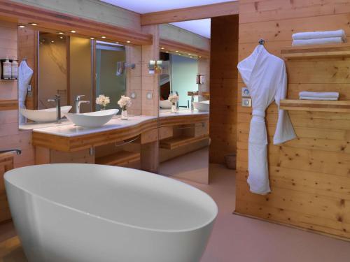 Suite Deluxe Blue Bay Beach del hotel Movenpick Resort Lamantin Saly