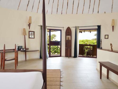 Suite Junior del hotel Movenpick Resort Lamantin Saly