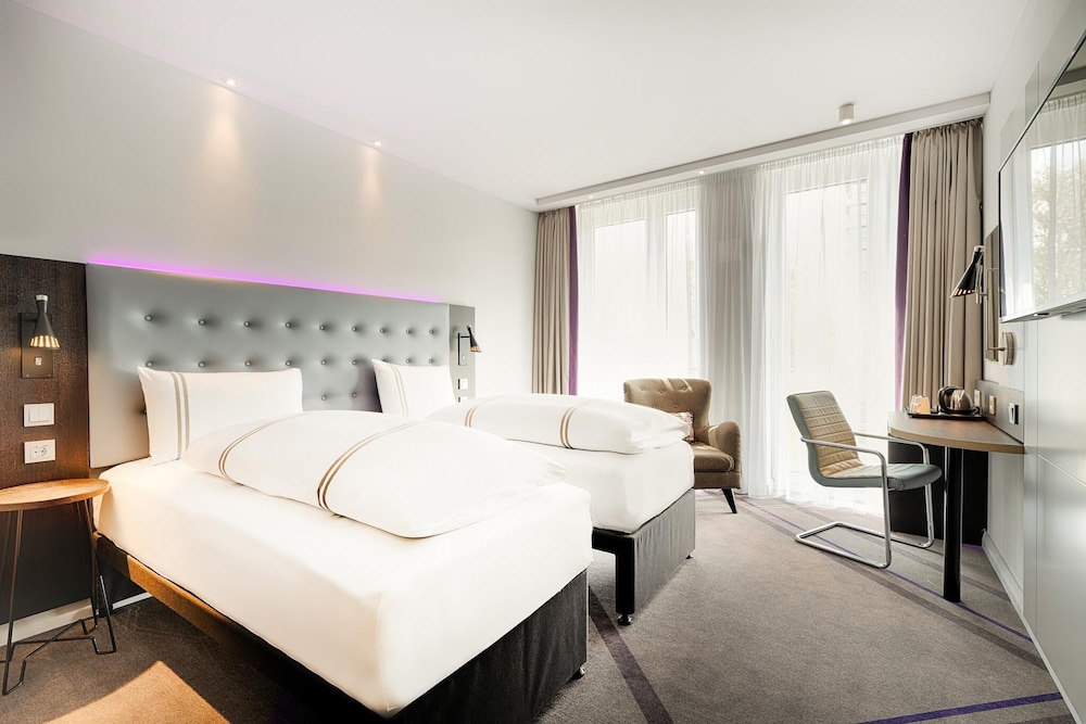 Habitación estándar con 1 cama doble o 2 individuales del hotel Premier Inn Berlin Alexanderplatz