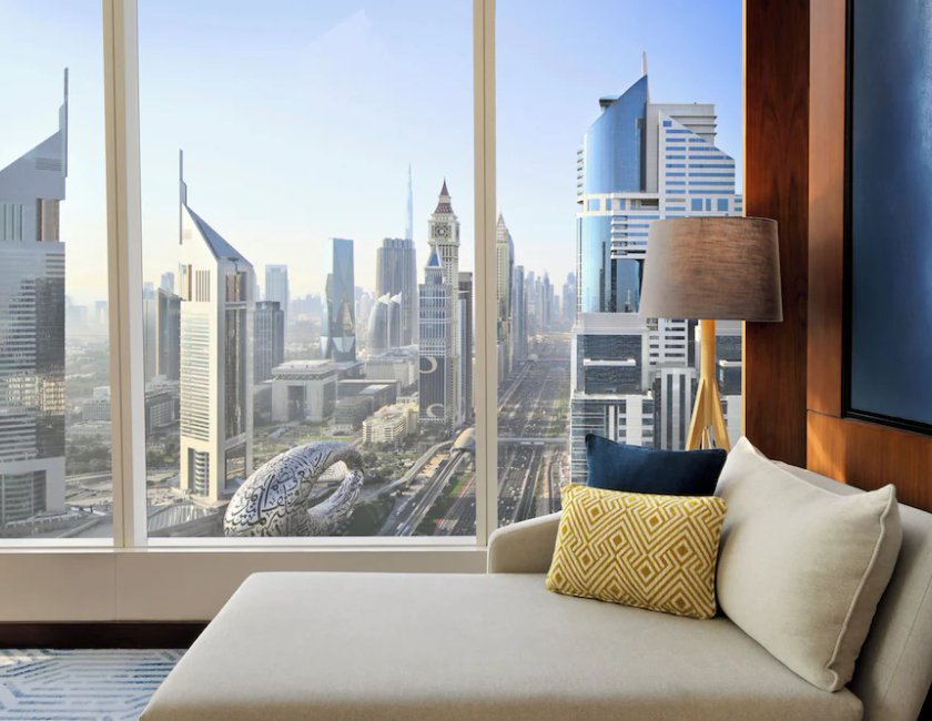 Habitación Club, 1 cama de matrimonio grande (Club Room Skyline View) del hotel Voco Dubai. Foto 5