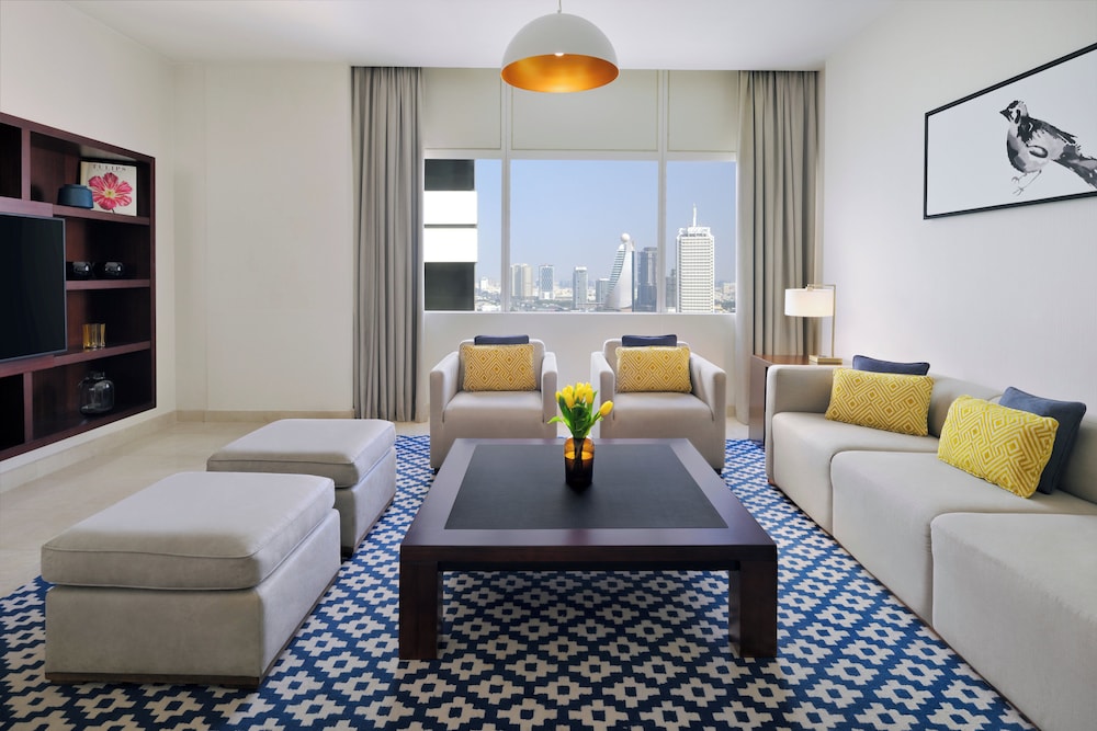 Suite ejecutiva, 1 habitación del hotel Voco Dubai. Foto 8