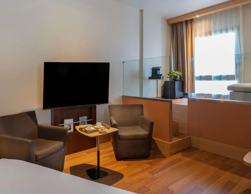Habitación superior, 1 cama doble del hotel Ibis Madrid Centro Las Ventas. Foto 4