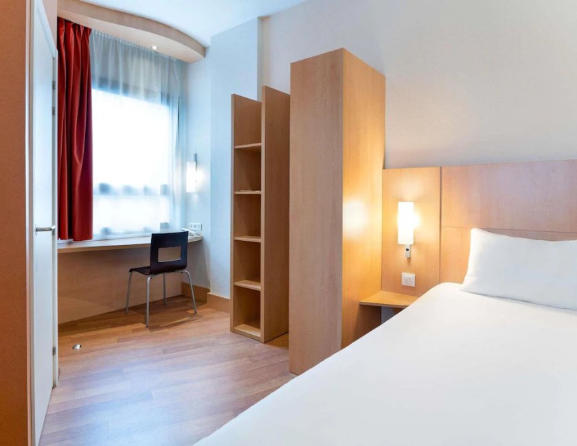 Habitación, 1 cama doble (VIEWS OF THE BULLRING) del hotel Ibis Madrid Centro Las Ventas. Foto 5