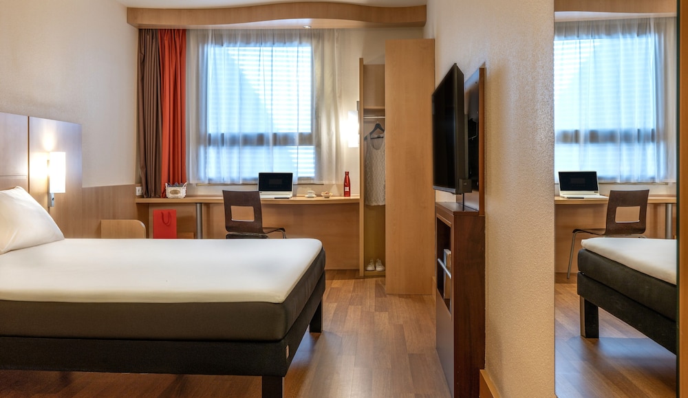 Habitación, 1 cama doble del hotel Ibis Madrid Centro Las Ventas. Foto 7