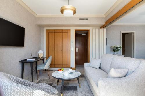 The Timeless Suite - Eiffel Tower View del hotel ATALA HOTEL CHAMPS ELYSEES. Foto 6