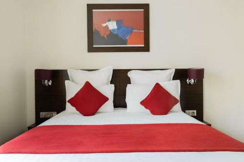 Habitación Doble Estándar del hotel CHOISEUL OPERA HOTEL. Foto 1