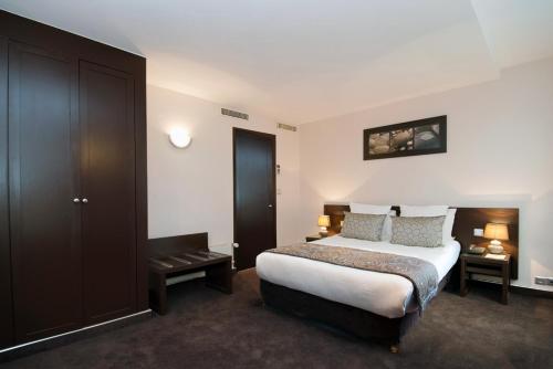 Habitación Doble Estándar del hotel CHOISEUL OPERA HOTEL. Foto 1