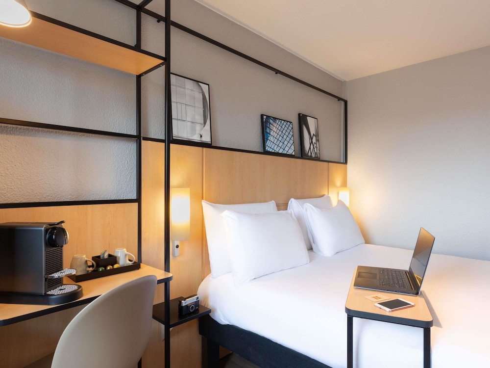 Habitación Confort, 1 cama doble (Eiffel Tower View) del hotel Ibis Paris Tour Eiffel Cambronne 15ème. Foto 1