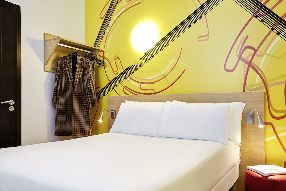 Habitación Estándar con 1 cama doble del hotel Ibis Styles Marseille Gare Saint-charles. Foto 3