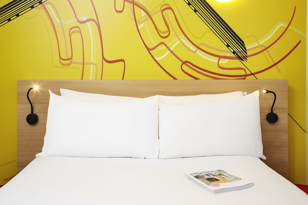 Habitación Estándar con 1 cama individual del hotel Ibis Styles Marseille Gare Saint-charles. Foto 1