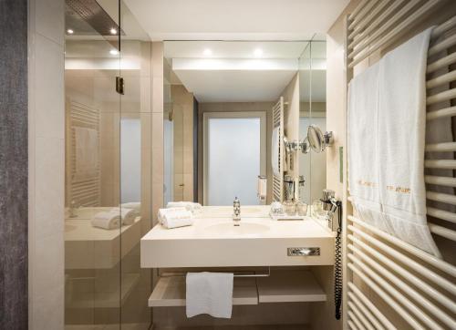 Suite Junior del hotel Elaya Vienna City Center. Foto 2