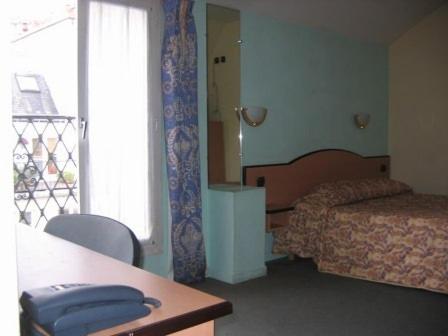 Habitación Doble Estándar del hotel Ferney République. Foto 4