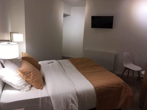 Habitación Deluxe del hotel Ferney République. Foto 2