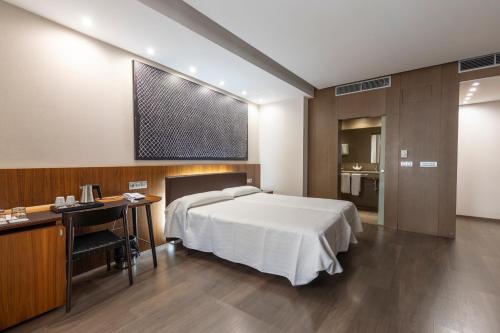 Habitación Doble Deluxe del hotel BIBO Recogidas. Foto 5