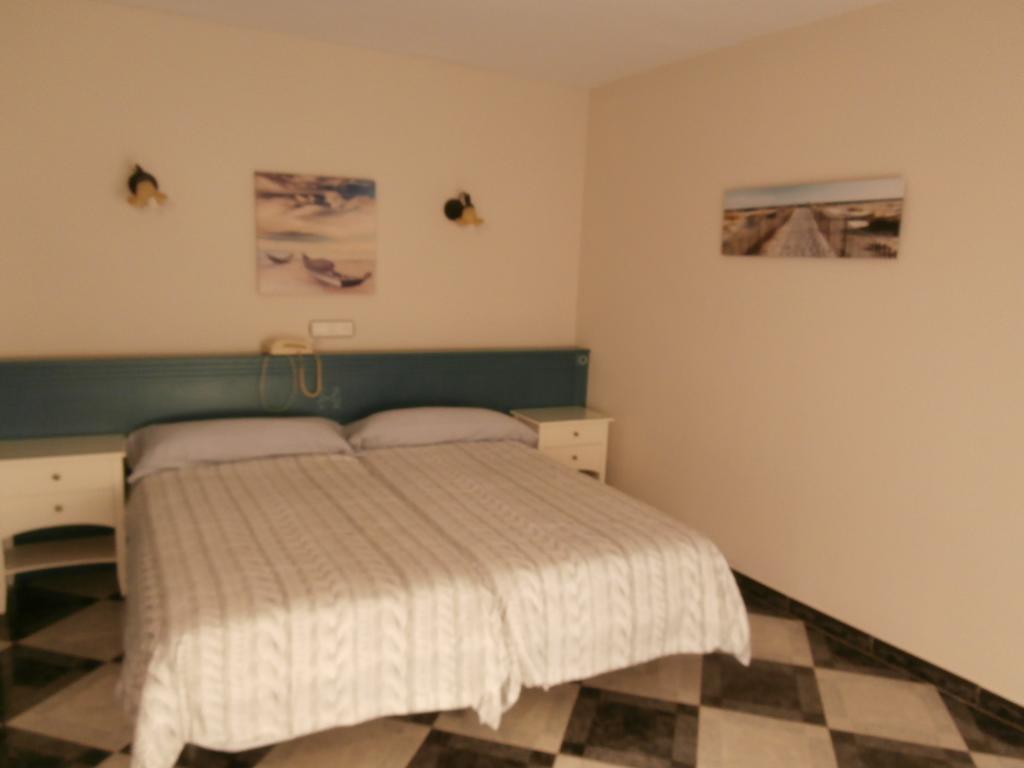 Habitación Doble Superior con sofá del hotel Agur