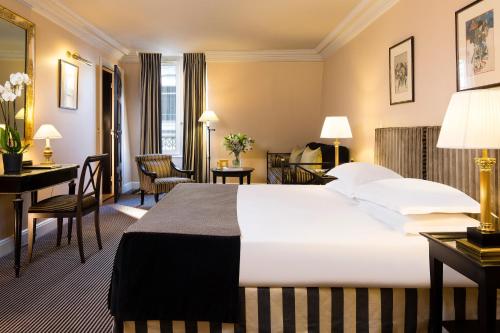 Suite Deluxe del hotel VILLA D'ESTREES. Foto 1