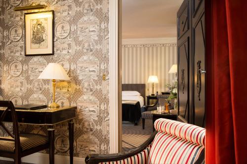 Suite Deluxe y Habitación Doble Deluxe comunicadas del hotel VILLA D'ESTREES. Foto 1