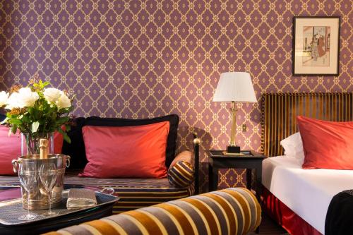 Suite Deluxe y Habitación Doble Deluxe comunicadas del hotel VILLA D'ESTREES. Foto 7