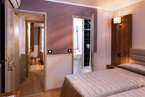 Habitación Cuádruple Confort del hotel Tour Eiffel