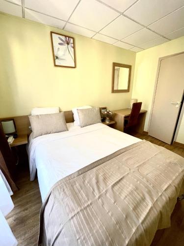Habitación Doble del hotel Tipi. Foto 23