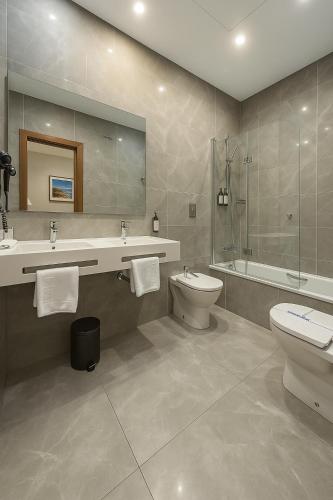 Habitación Doble Superior - 2 camas del hotel Palace Sevilla. Foto 3