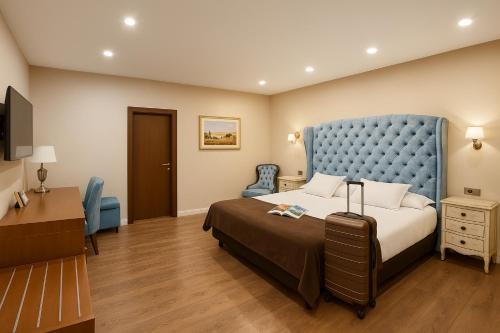 Habitación Doble Superior - 2 camas del hotel Palace Sevilla. Foto 8