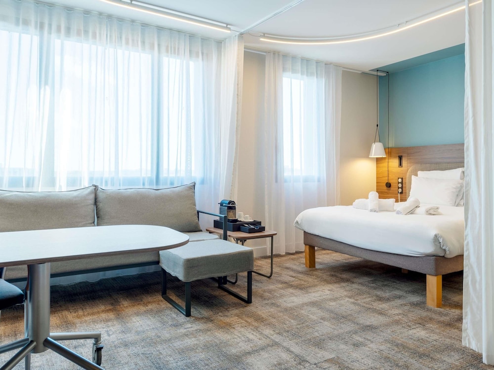 Suite Ejecutiva del hotel Novotel Suites Nancy Centre. Foto 3